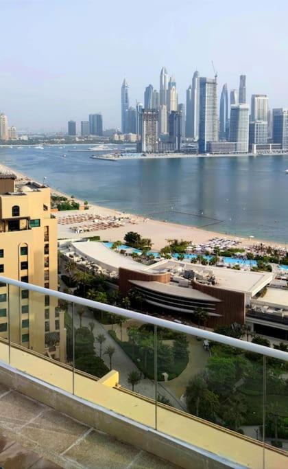 Amazing Apartment With Infinity Pool 迪拜 外观 照片
